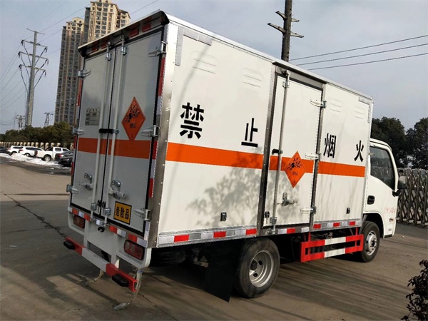 躍進汽油1噸小型氧氣瓶運輸車